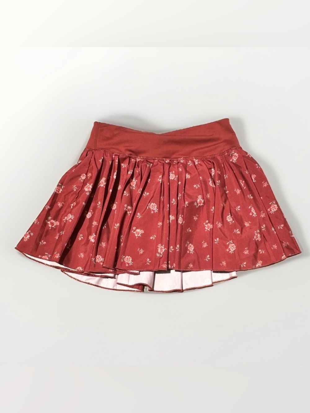 Altar’d State Burgundy Floral Pleated Tennis Mini Skirt Skort Feminine Sporty L